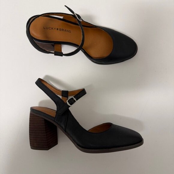 New in Box Lucky Brand Xarissa Quarter Strap Pump black size 6 - Picture 2 of 4